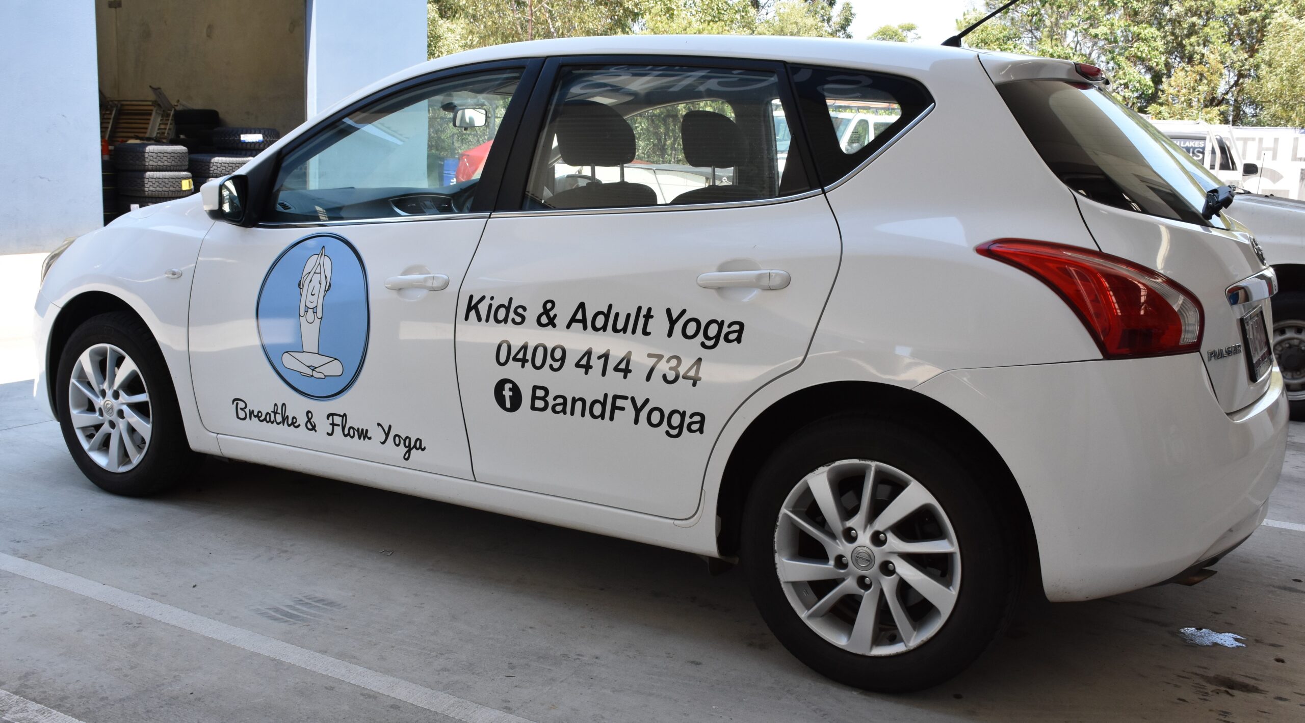 Yoga North Lakes Signs