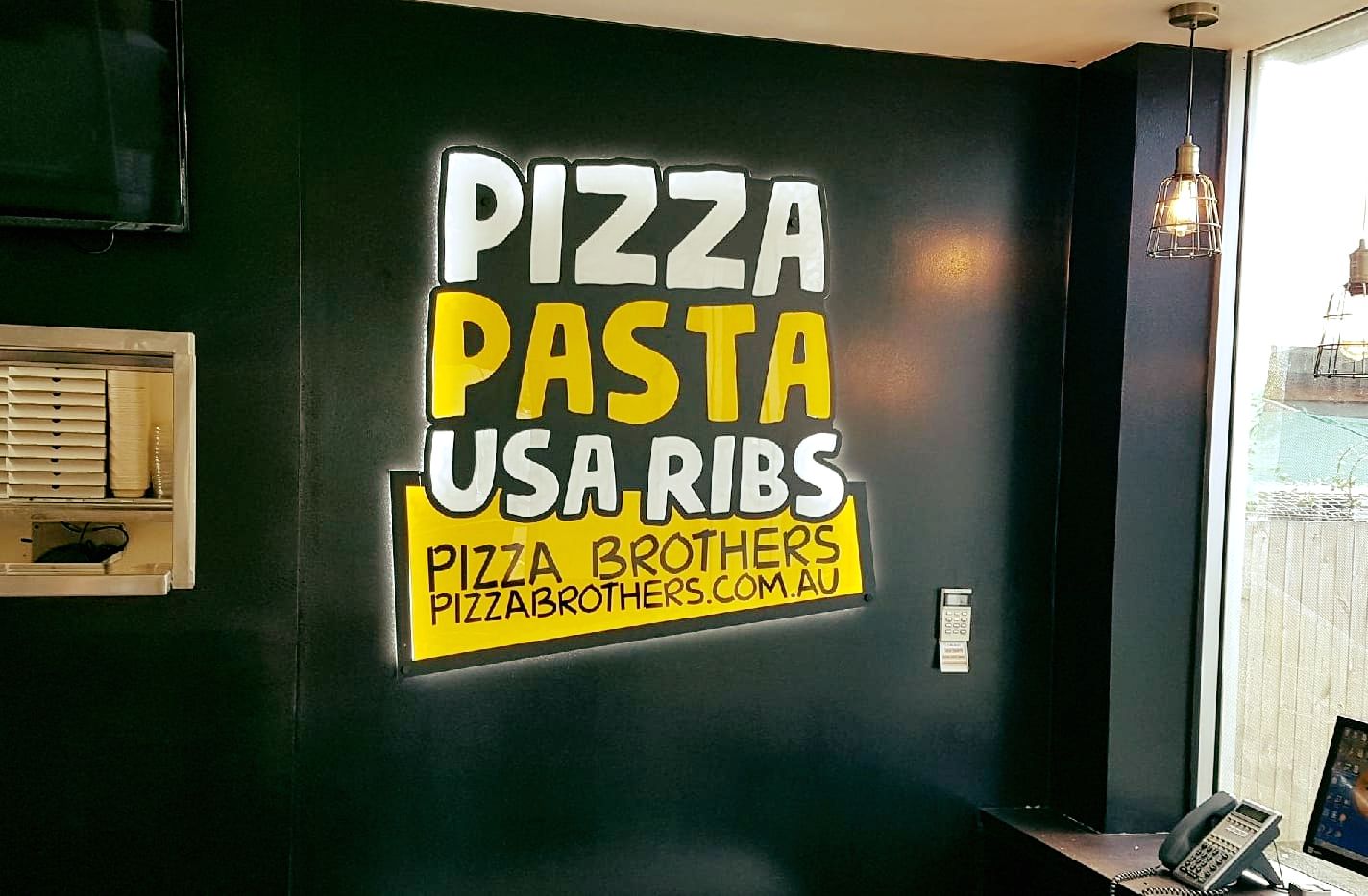 Pizza Brothers Halolit Logo