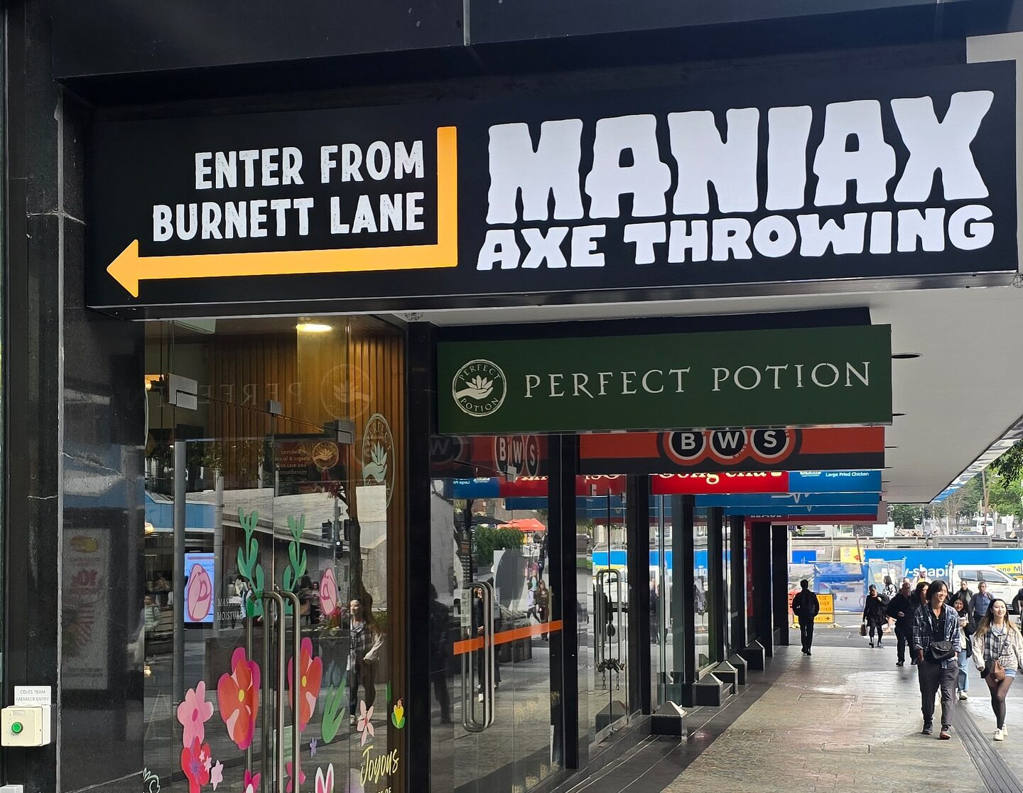 Maniaxfasciasign