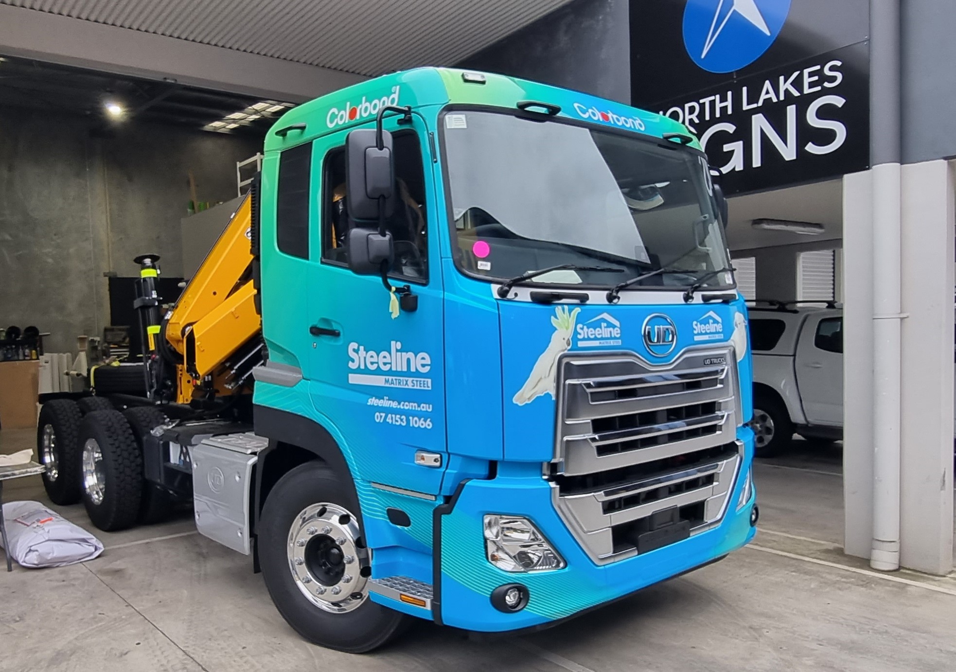 Steeling Truck